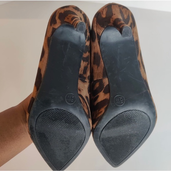 A New Day Leopard Print Gemma
Pointed Toe Stiletto Heels. Size 6w - Picture 6 of 11